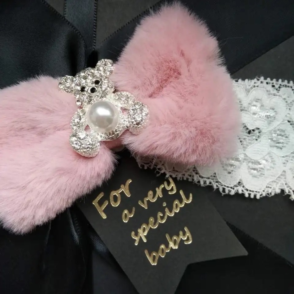 Cute Newborn Baby Girl Rhinestone Pearl Bear Shoes & Headband - Picture 4 of 5
